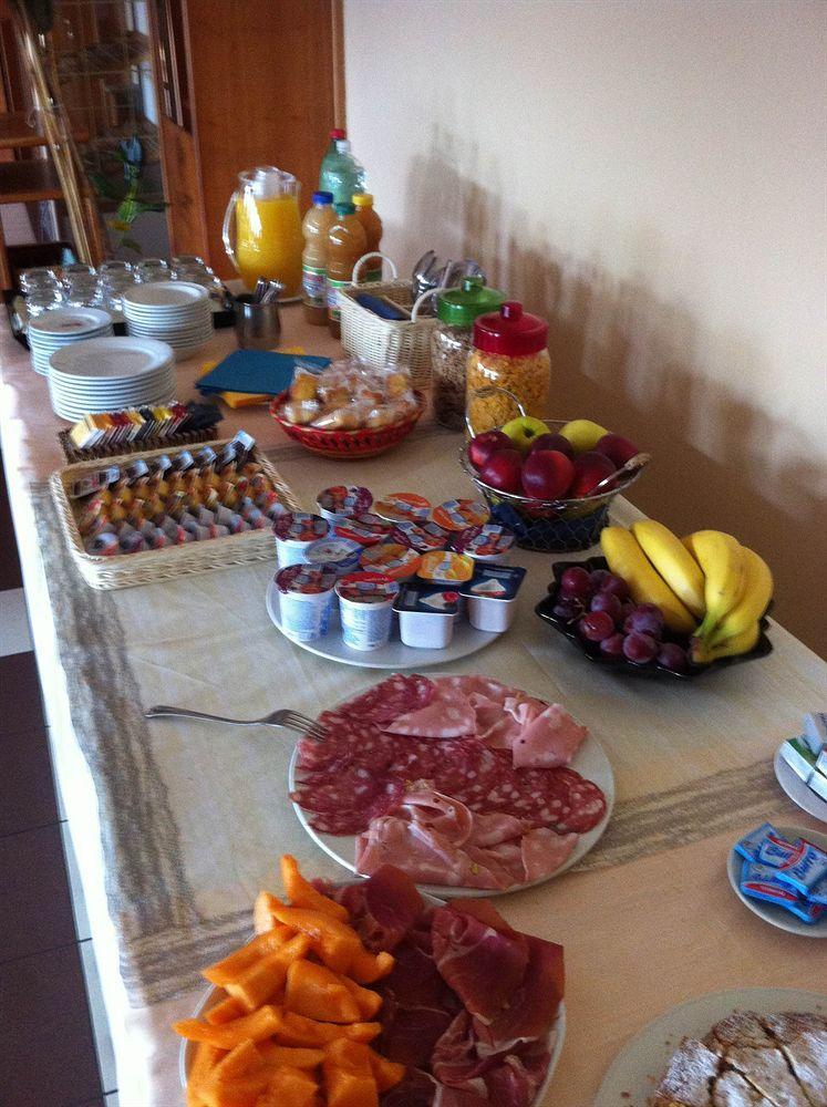 Hotel Cristallo Barga Fornaci di Barga Eksteriør billede