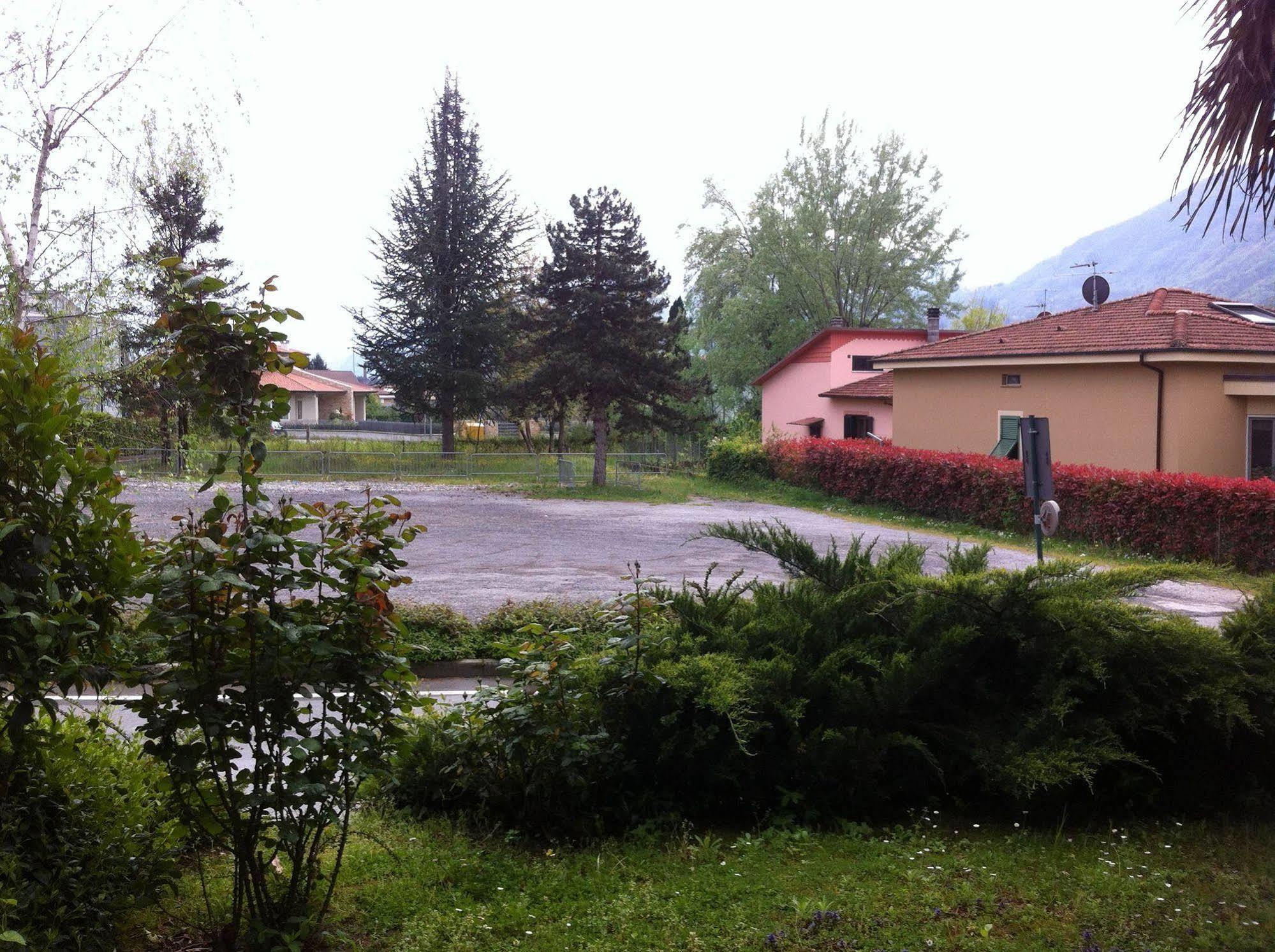 Hotel Cristallo Barga Fornaci di Barga Eksteriør billede
